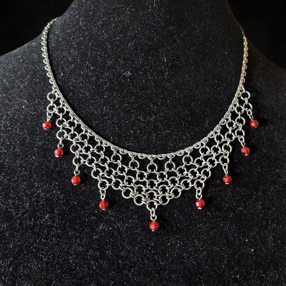 Crimson Drop Chainmail Necklace - Picture 2 of 2